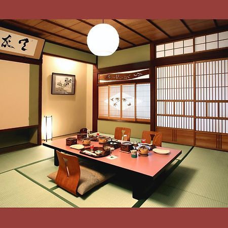 Ekinariya Ryokan Kusatsu  Extérieur photo